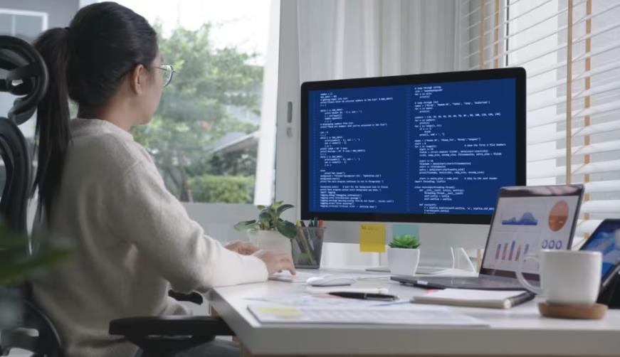 赫章县企业数字化解决方案：机器学习赋能商业模式升级的核心路径